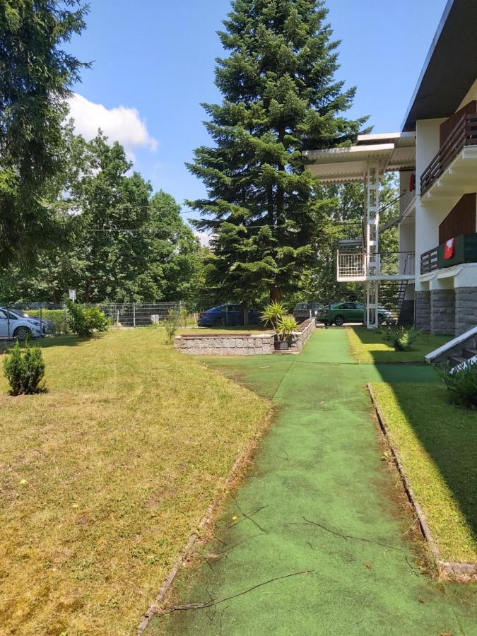 Apartman Tony Slapy Екстериор снимка